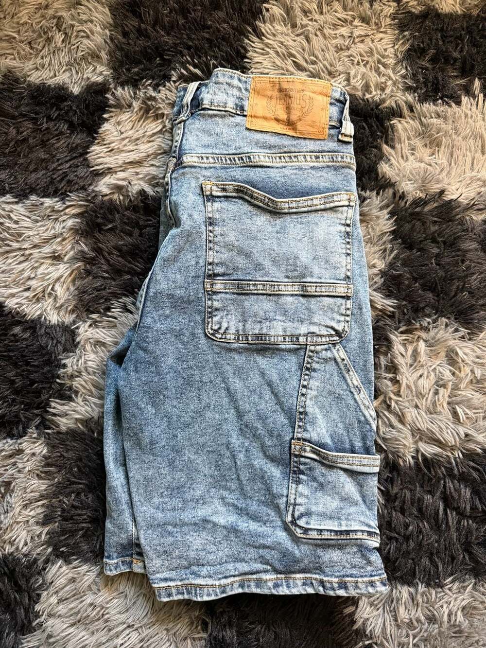 Y2K Akademiks Jeanius Level Products Vintage Acid Wash Denim Carpenter Shorts